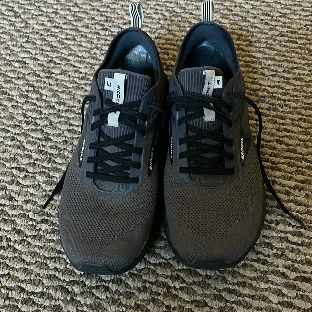 Mens Brooks